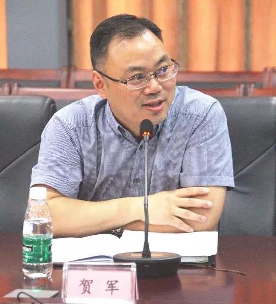 10名考入重本的寒门学子获j9数字站集团爱心资助