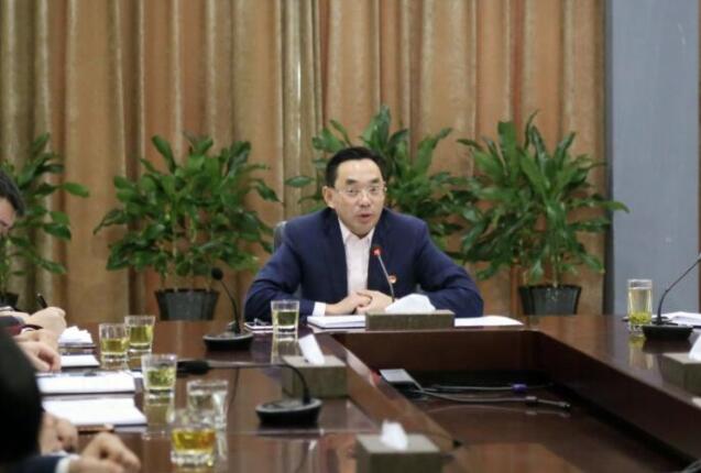 j9数字站集团党委 2018 年第三次党员大会暨准备党员入党宣誓仪式